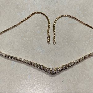 Diamond and silver necklace